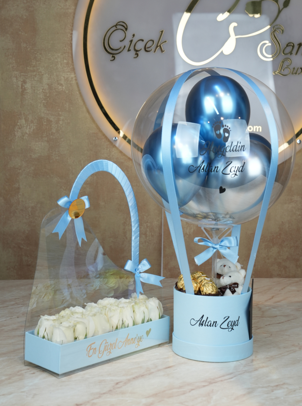 Yenidoğan Erkek Bebek Hediyesi ve Anne Çiçeği Balon Hediye Seti