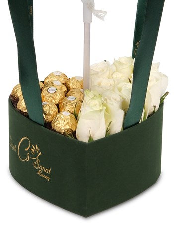 Green Hearth Chocalate Balon Kutusu Kişiye Özel