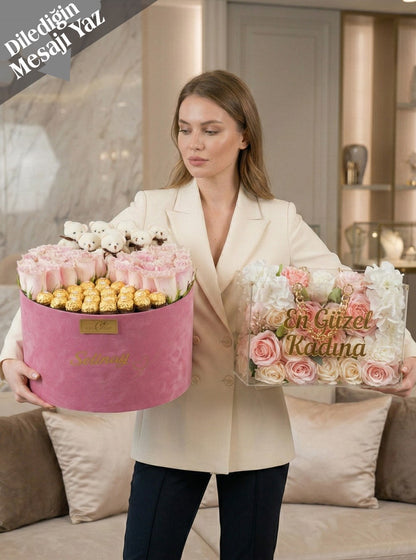Premium Kadife Kutuda Güller ve Zincirli Çanta Set
