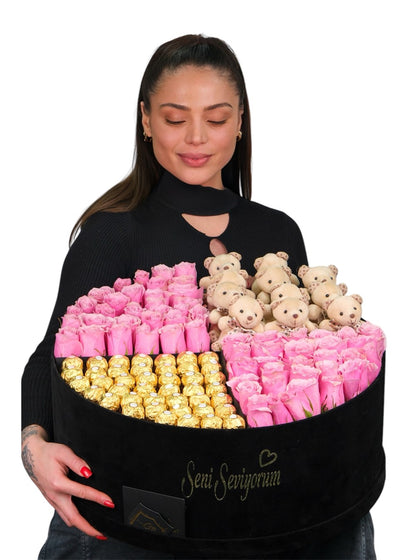 Dev Kutuda Pembe Güller Ayıcık ve Çikolata Vip