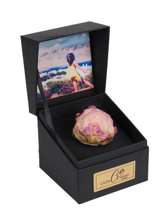Kişiye Özel Fotoğraflı Kutuda Solmayan Şakayık