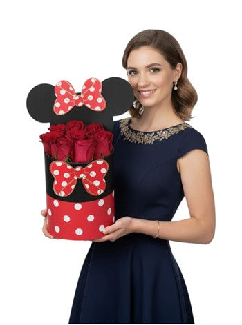 Mickey Kutuda Kırmızı Güller