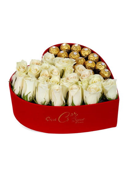 Kırmızı Kadife Kalp Kutu Beyaz Gül ve Rocher Çikolata