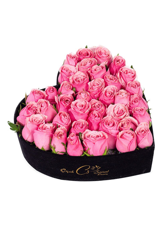 Siyah Kadife Kalp Kutu İçerisinde Pembe Gül
